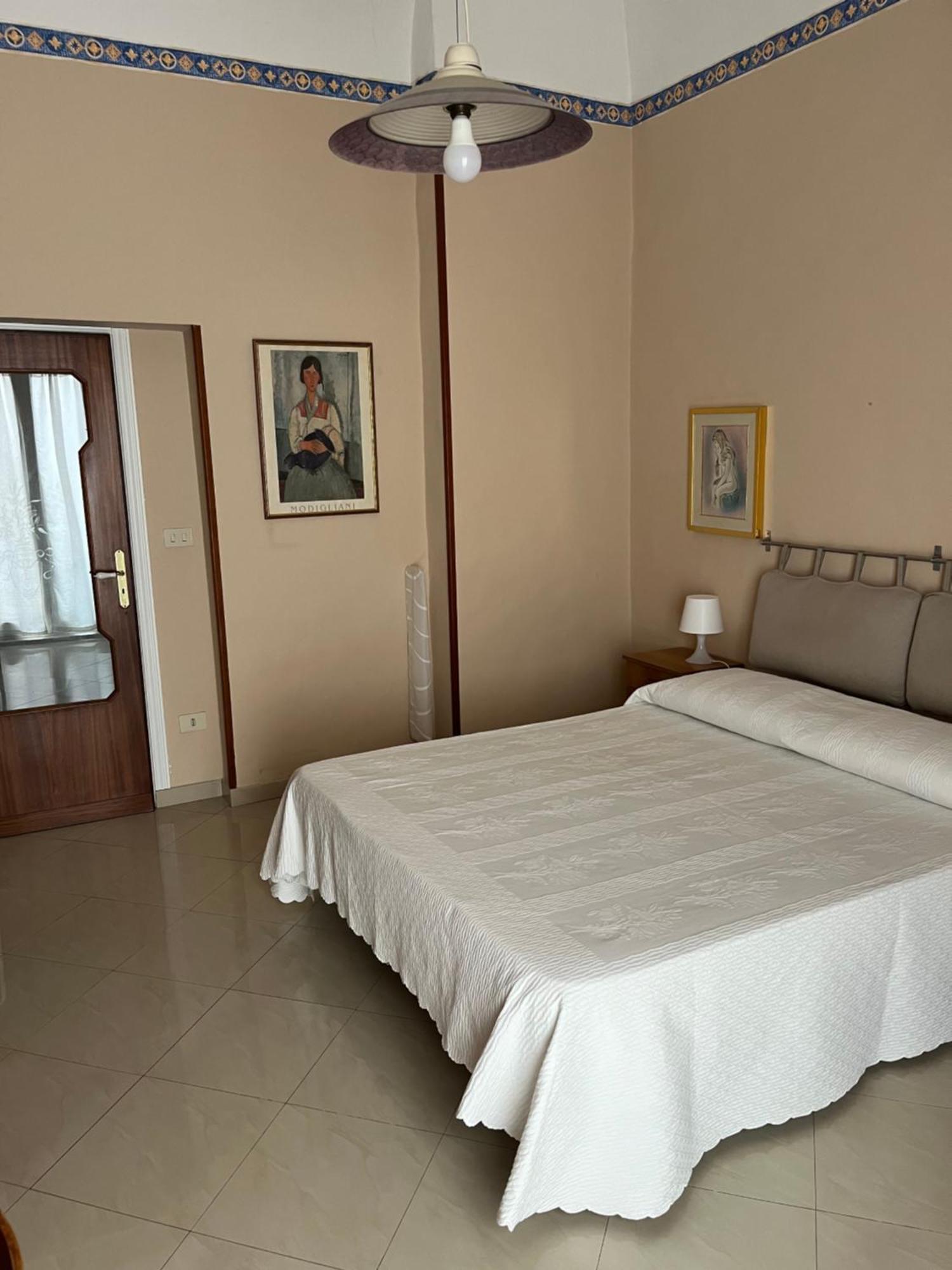 Apartment For 2 In Catania, B&B Le Voci Del Mercato المظهر الخارجي الصورة